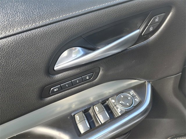 Used 2020 Cadillac XT4 Premium Luxury w/ Cold Weather Package image 20