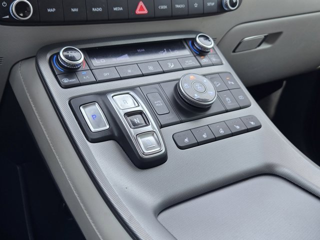 Used 2024 Hyundai Palisade Limited image 18