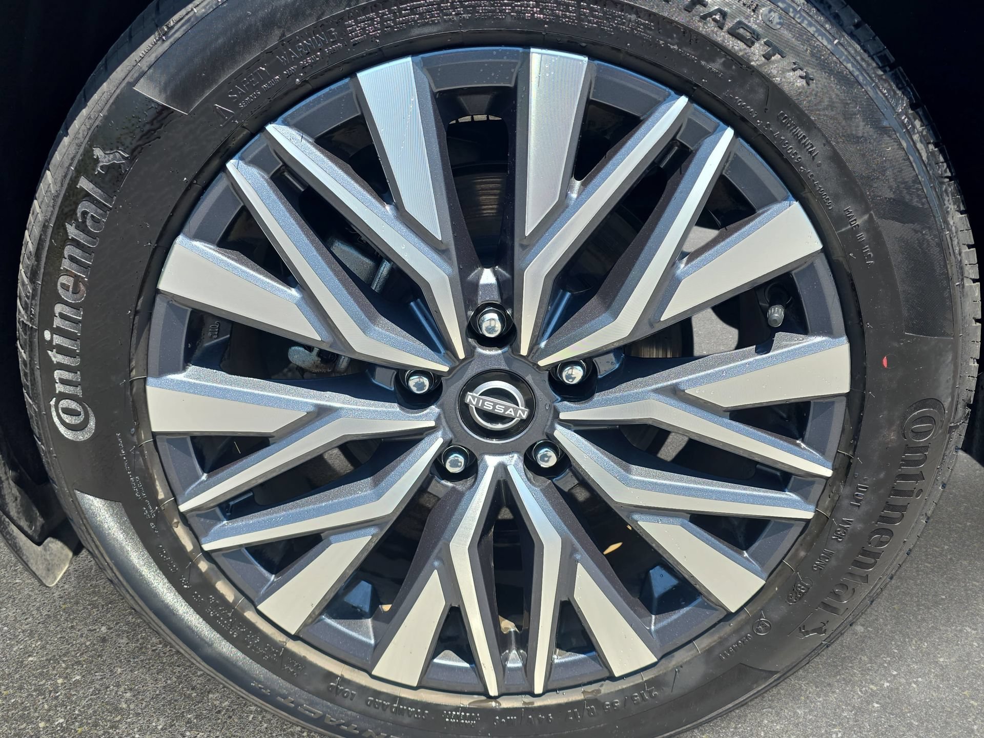 Used 2023 Nissan Altima 2.5 SV FWD image 30