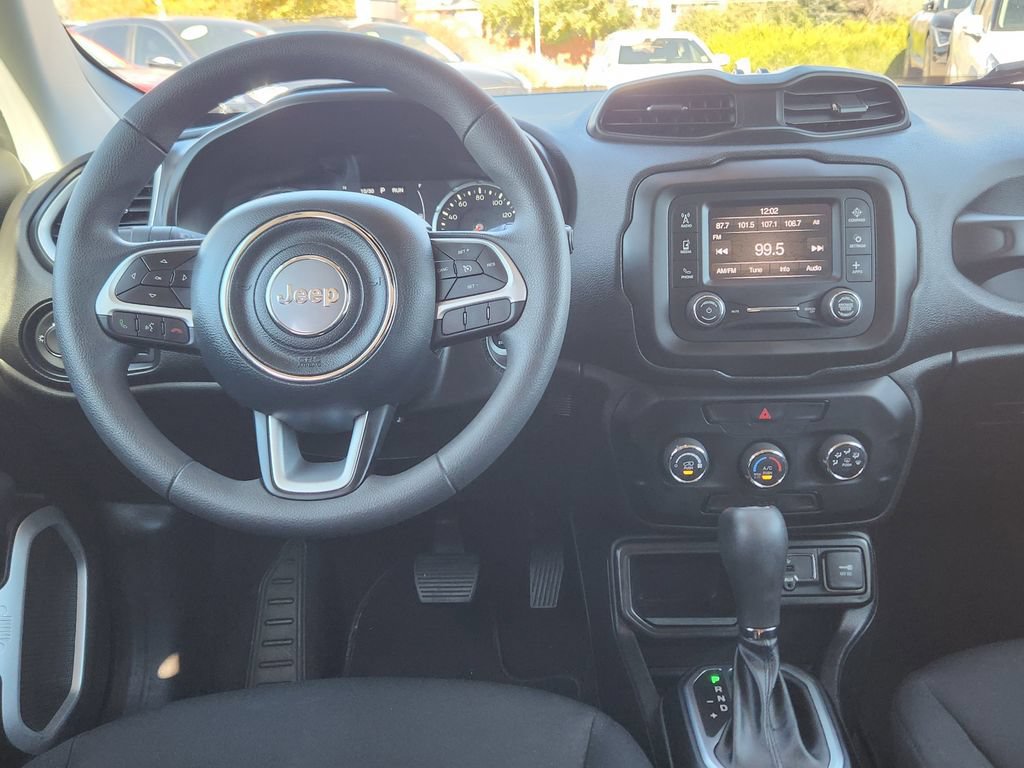 Used 2020 Jeep Renegade Sport w/ Sport Appearance Group FWD image 11