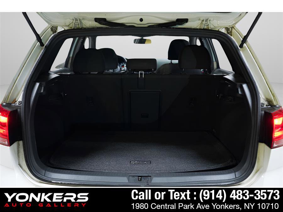 Used 2017 Volkswagen GTI S FWD image 54