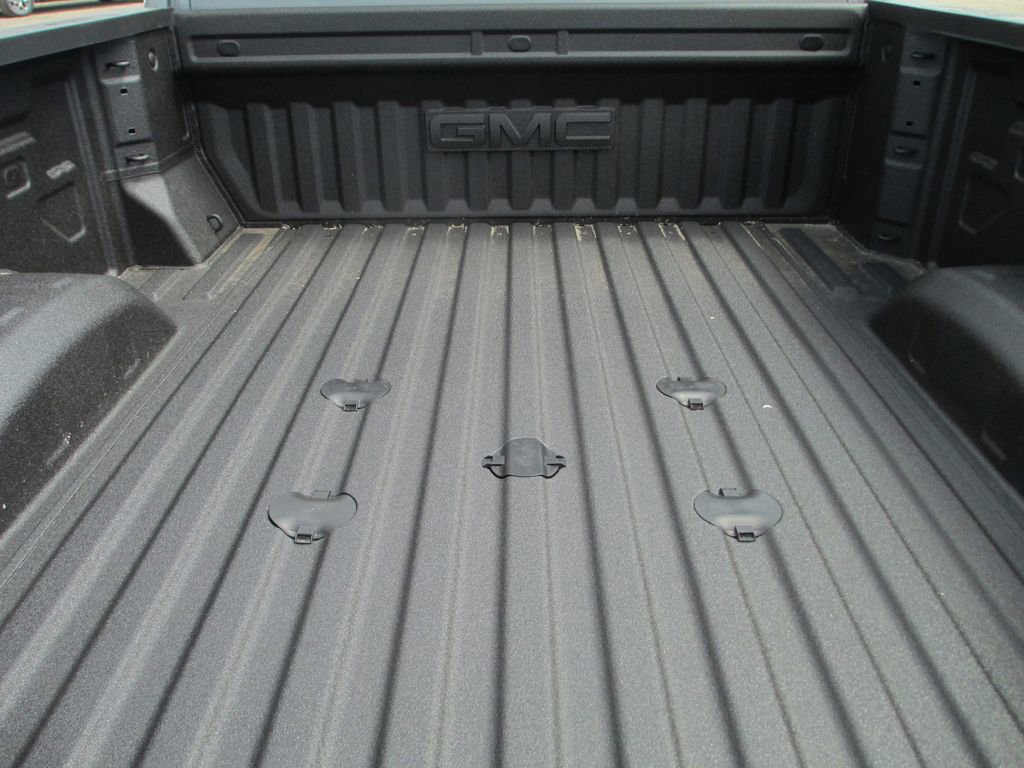 New 2026 GMC Sierra 2500 SLT AWD/4WD image 6