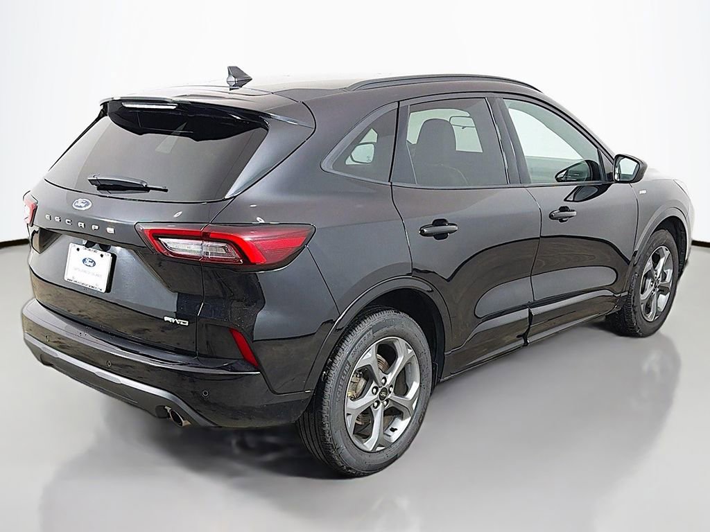 Used 2023 Ford Escape ST-Line w/ Tech Pack #1 image 8