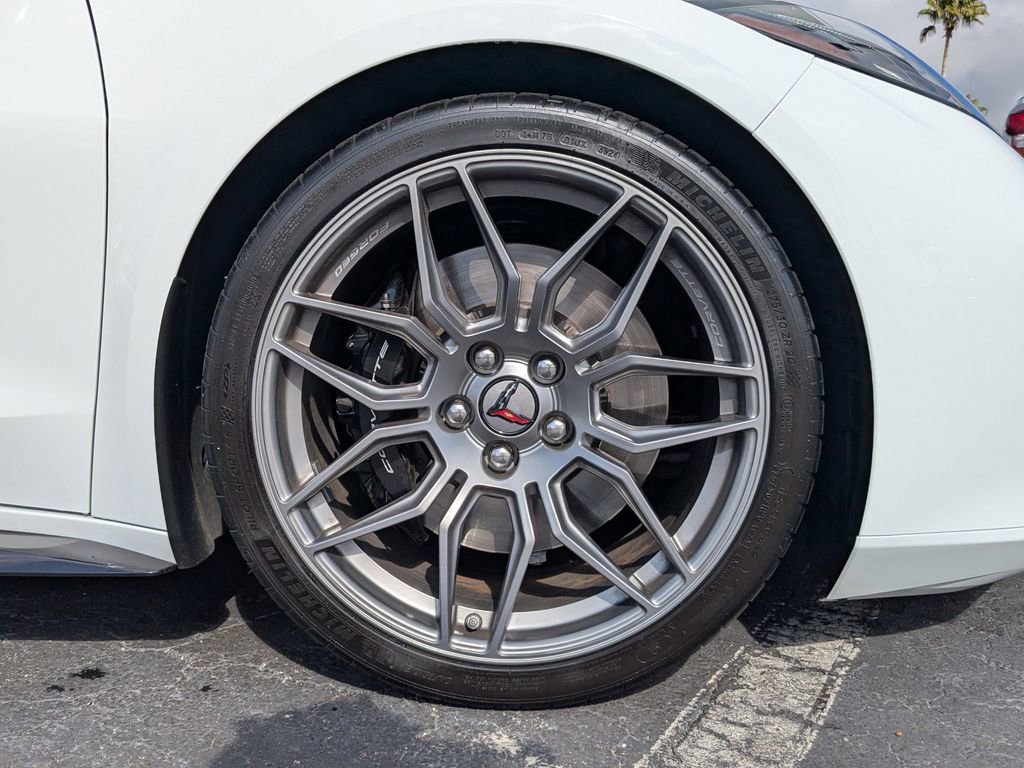 Used 2024 Chevrolet Corvette Z06 image 11