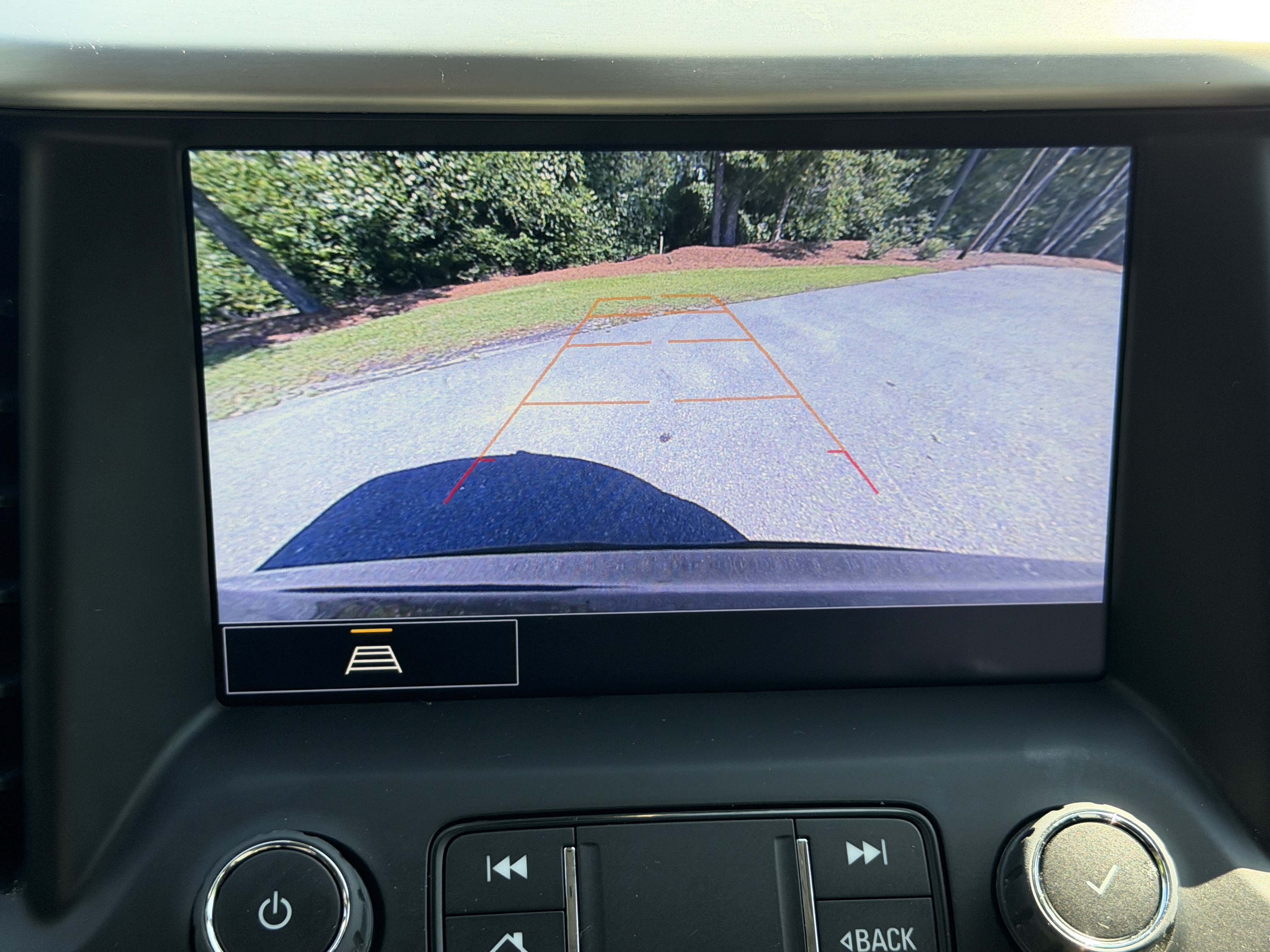 Used 2023 GMC Acadia SLT FWD image 27