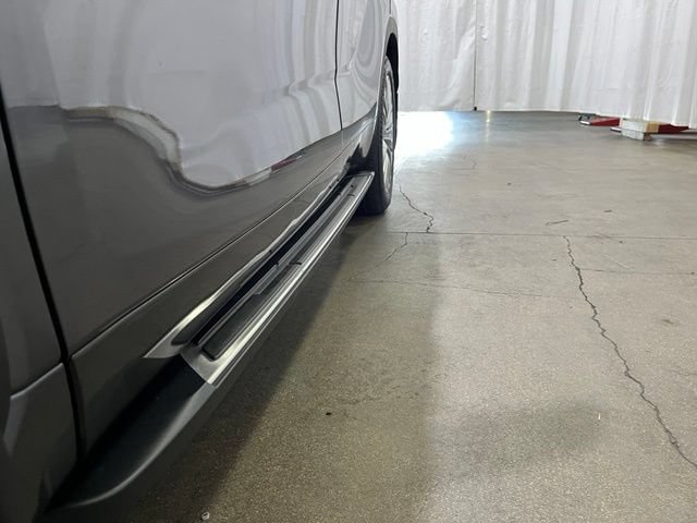 Certified 2025 Toyota Highlander Platinum AWD/4WD image 27