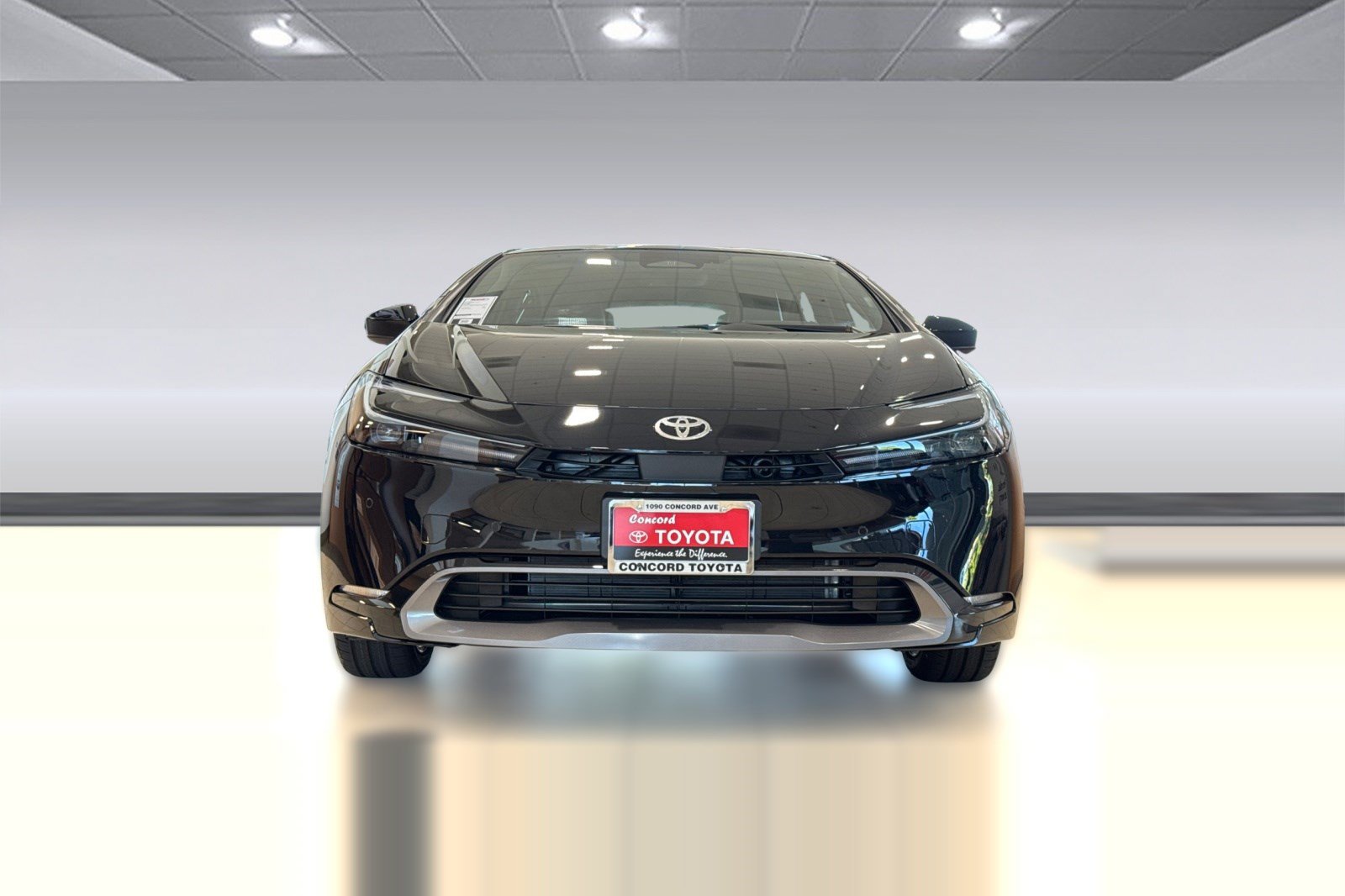 New 2026 Toyota Prius XLE FWD image 5