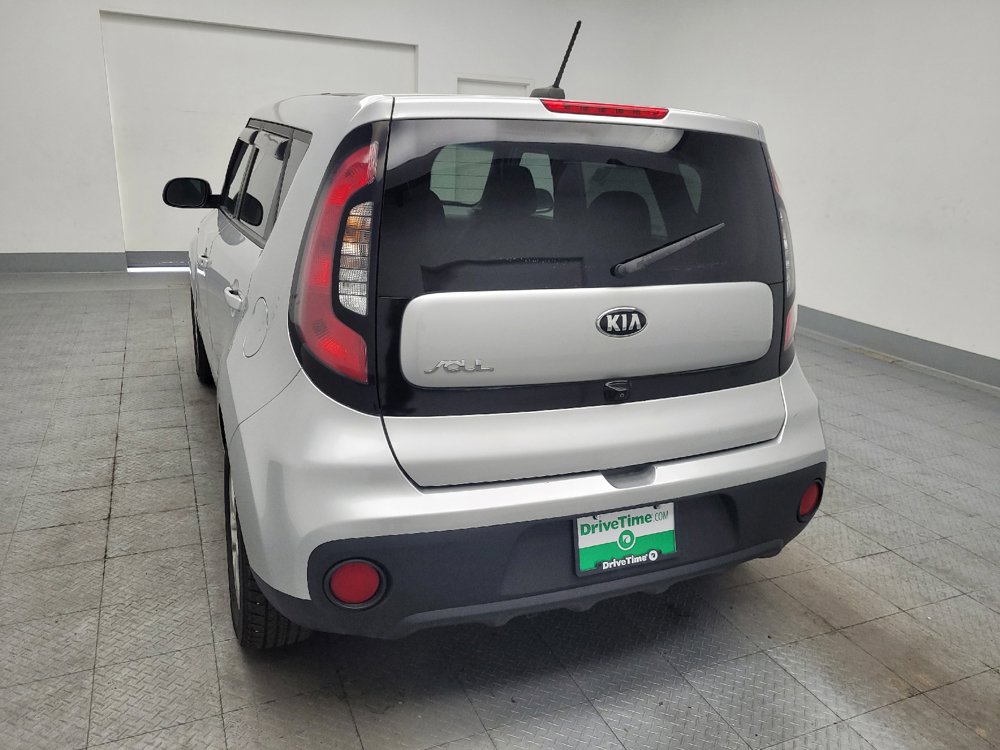 Used 2019 Kia Soul FWD image 6