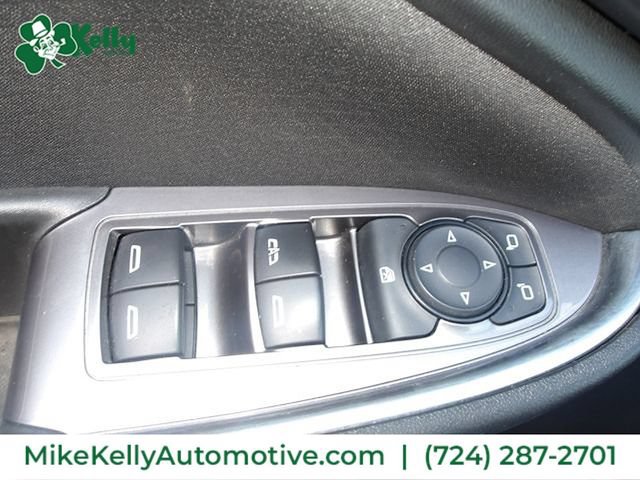 Used 2021 Chevrolet Malibu LT FWD image 16