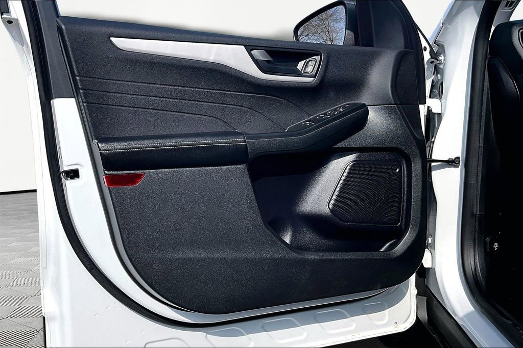 Certified 2022 Ford Escape SE w/ Convenience Package image 23