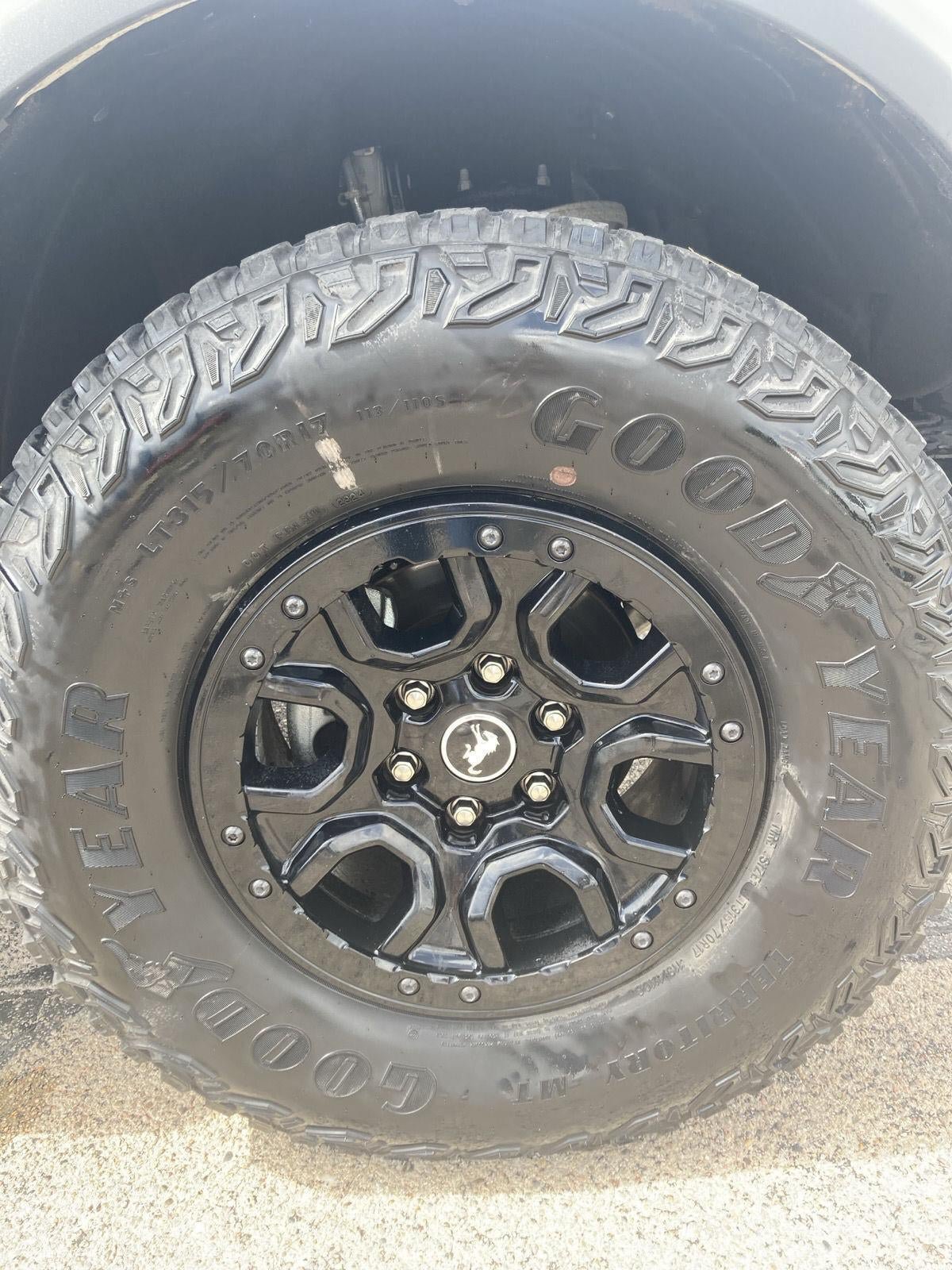 Used 2024 Ford Bronco Wildtrak AWD/4WD image 9