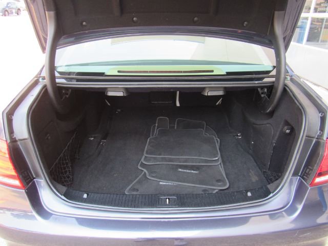 Used 2014 Mercedes-Benz E 350 Sedan image 25