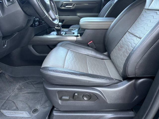 Used 2023 Chevrolet Silverado 1500 ZR2 AWD/4WD image 17