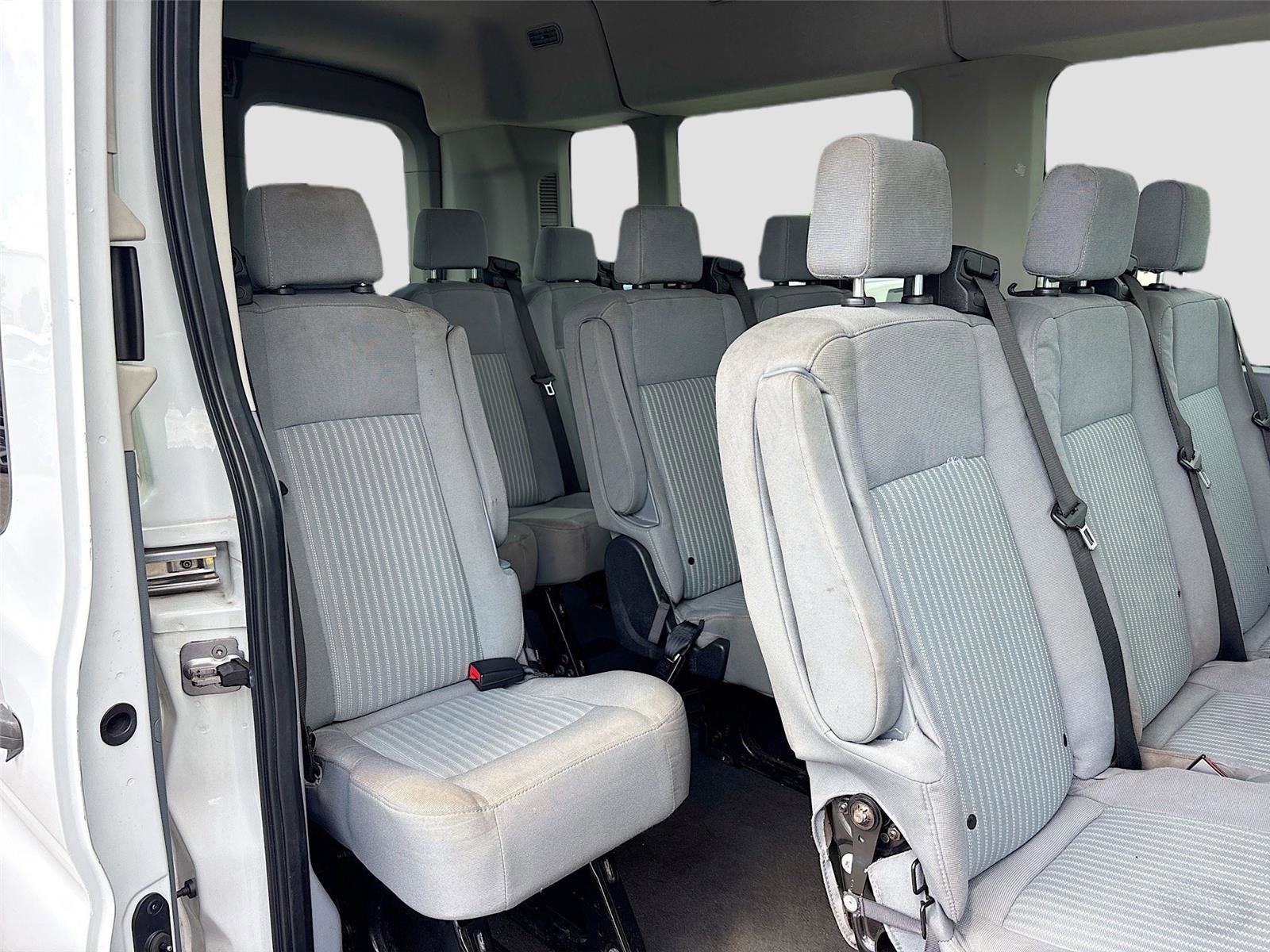 Used 2019 Ford Transit 350 XLT RWD image 24
