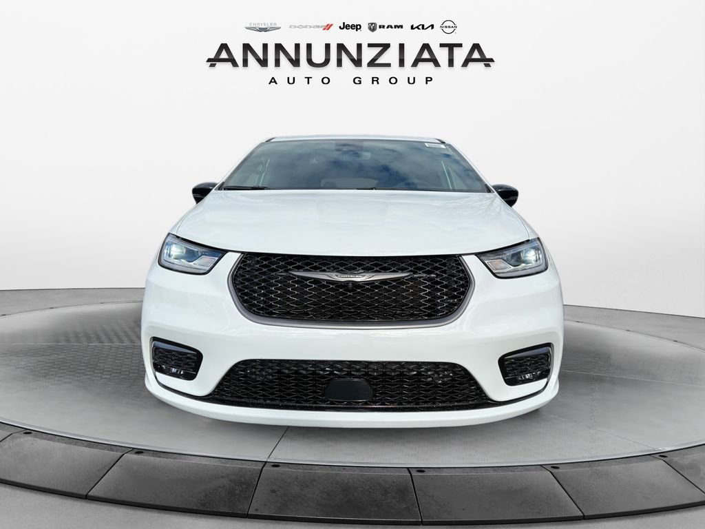 New 2026 Chrysler Pacifica Select FWD image 8