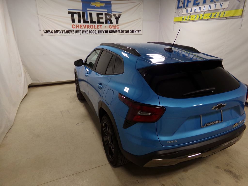 New 2025 Chevrolet Trax ACTIV w/ Driver Confidence Package image 4