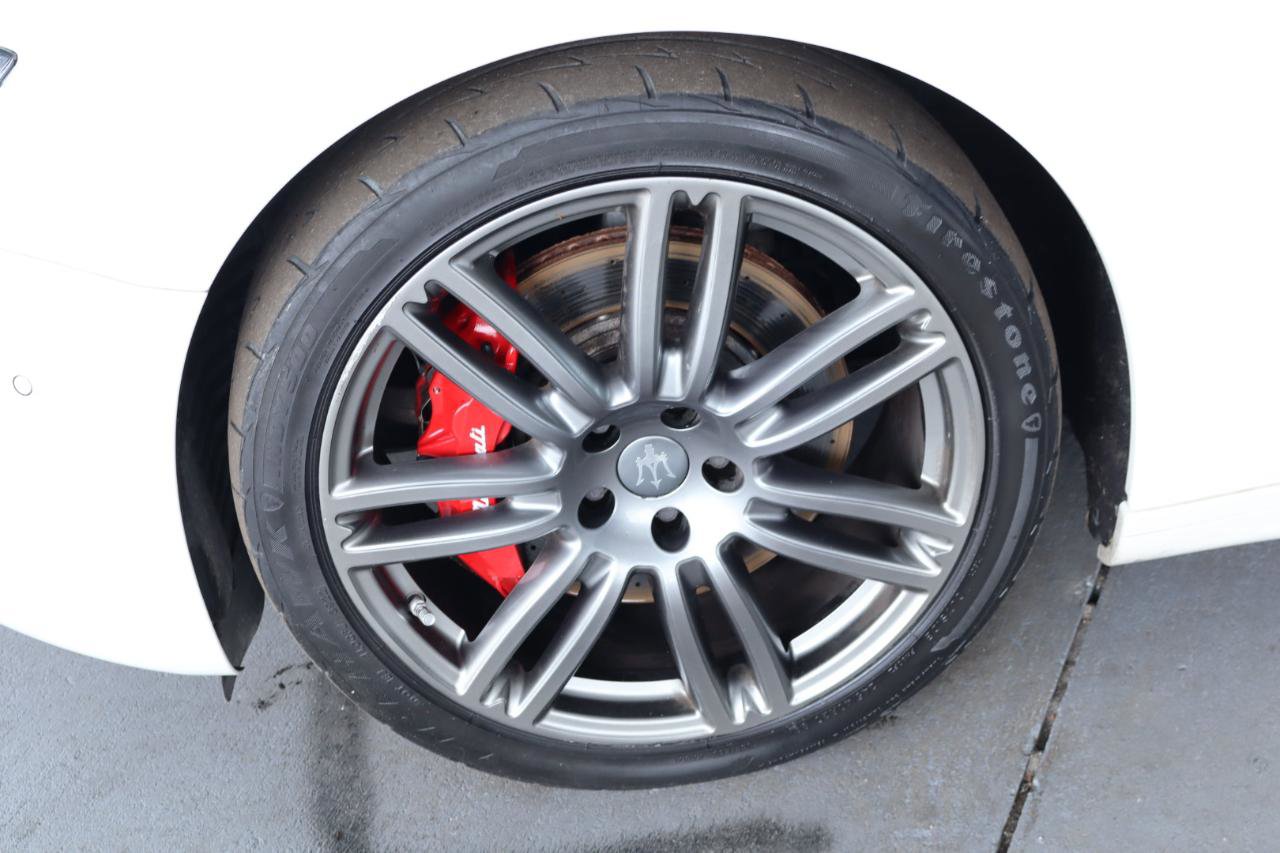 Used 2018 Maserati Ghibli S GranLusso RWD image 40