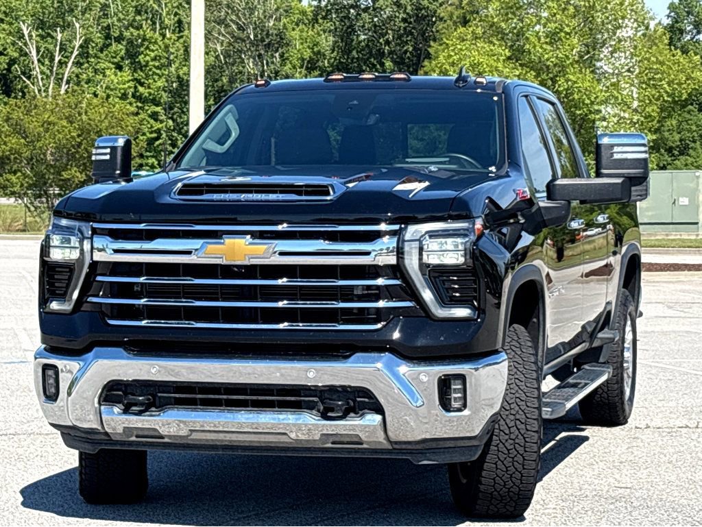New 2025 Chevrolet Silverado 2500 LTZ w/ LTZ Plus Package AWD/4WD image 3