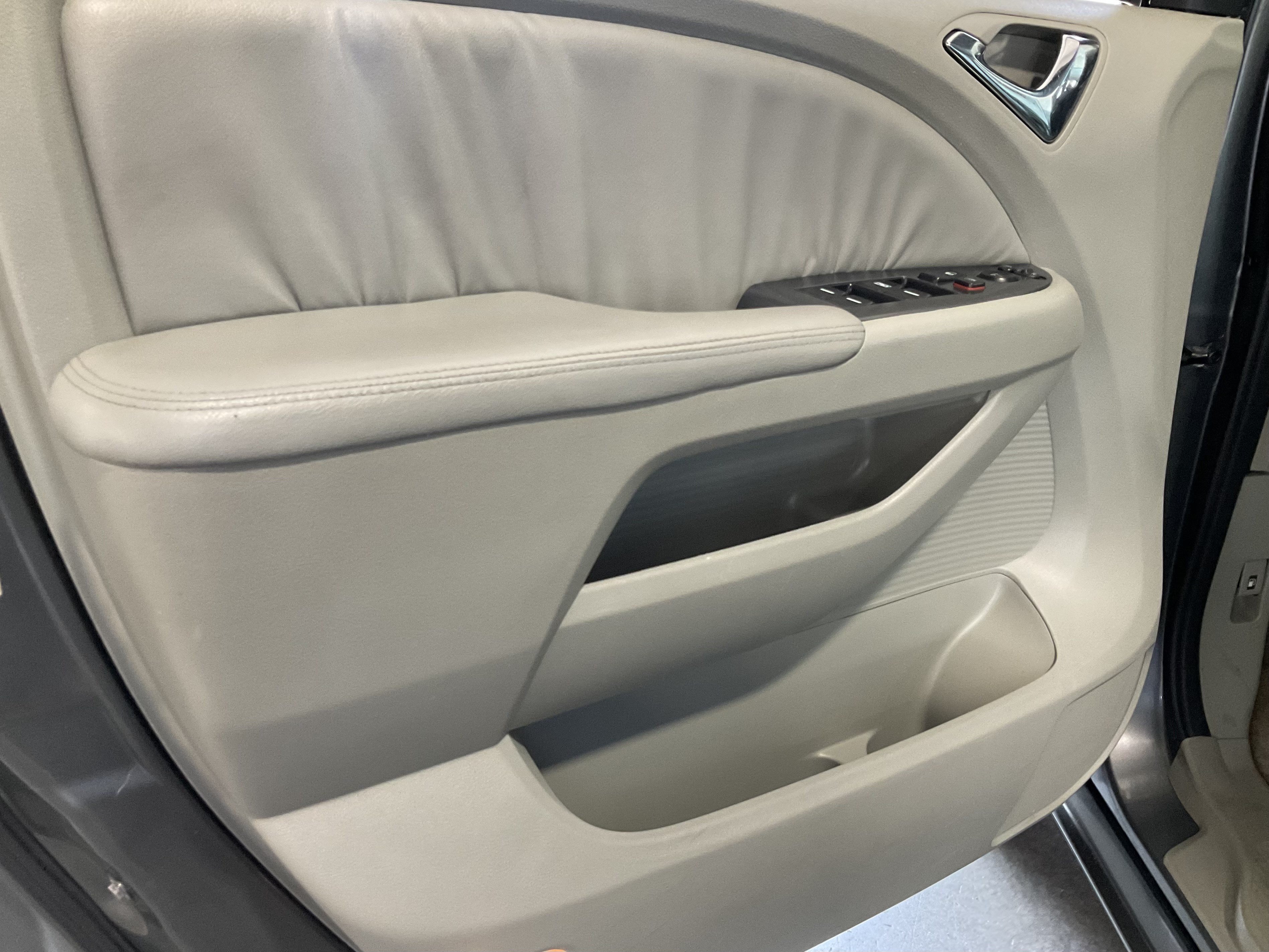 Used 2007 Honda Odyssey EX-L image 24