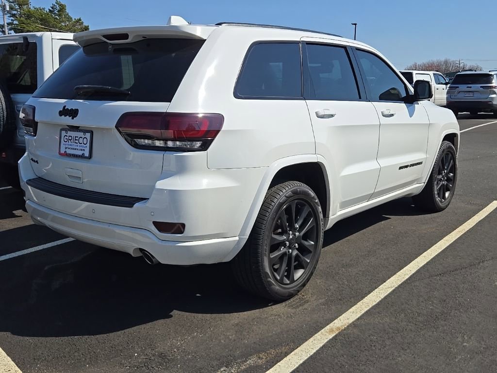 Used 2019 Jeep Grand Cherokee Altitude image 8