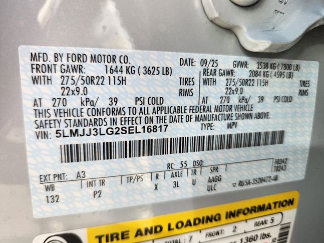 New 2025 Lincoln Navigator L Reserve w/ Jet Appearance Package image 24