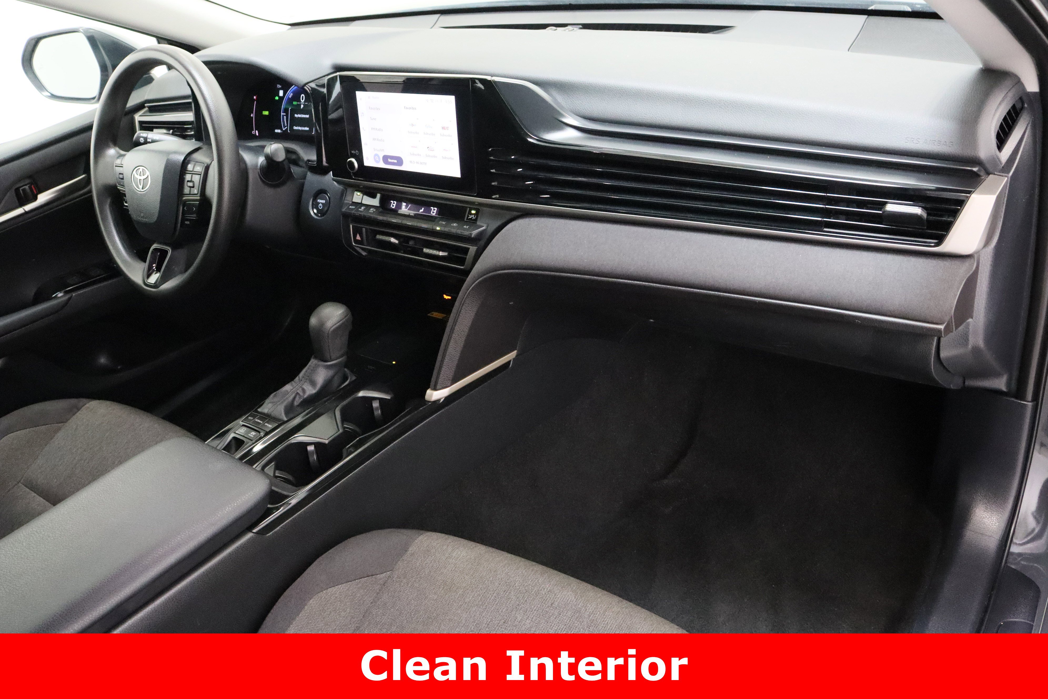 Used 2025 Toyota Camry LE FWD image 35