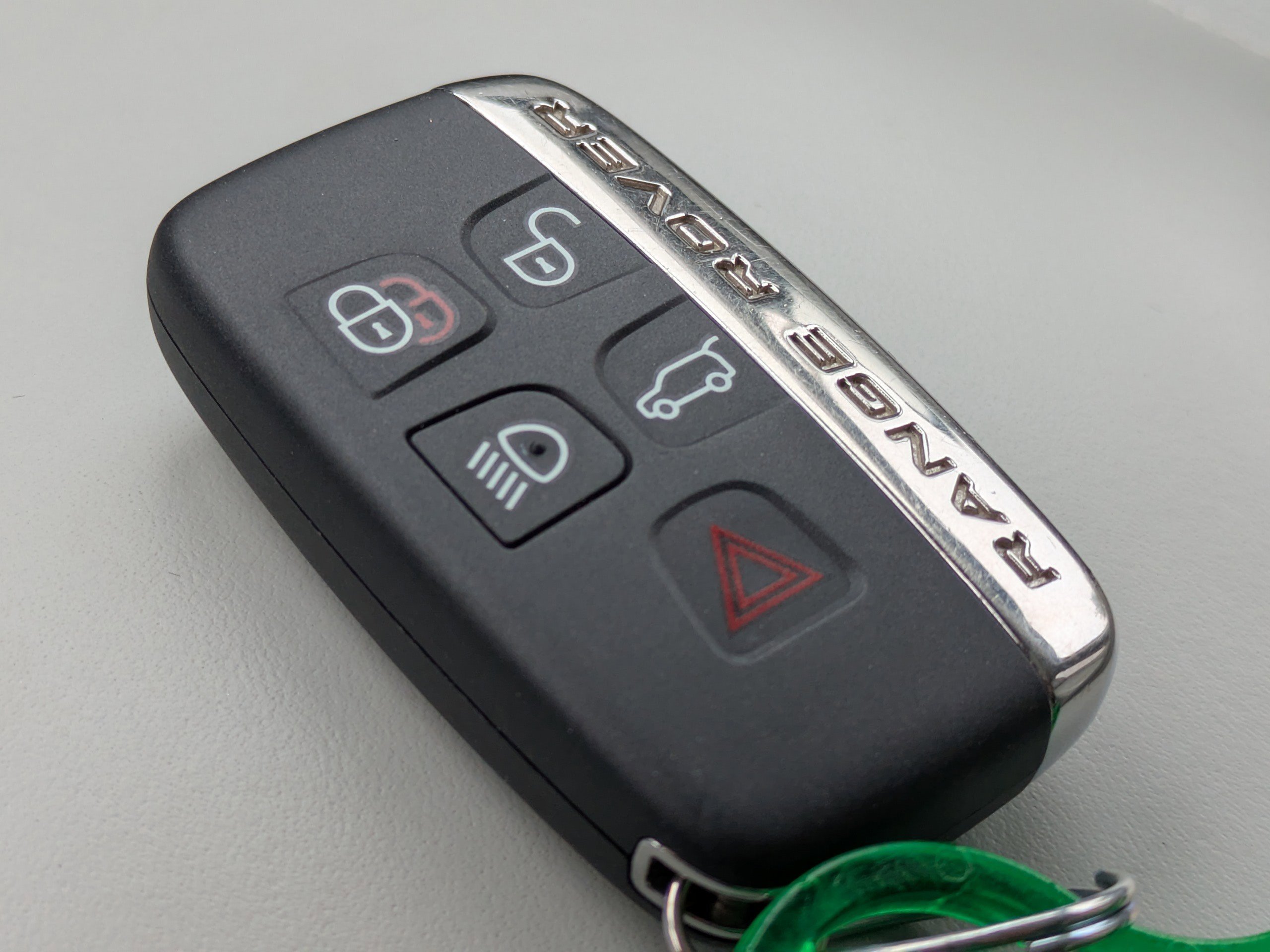 Used 2015 Land Rover Range Rover HSE image 33