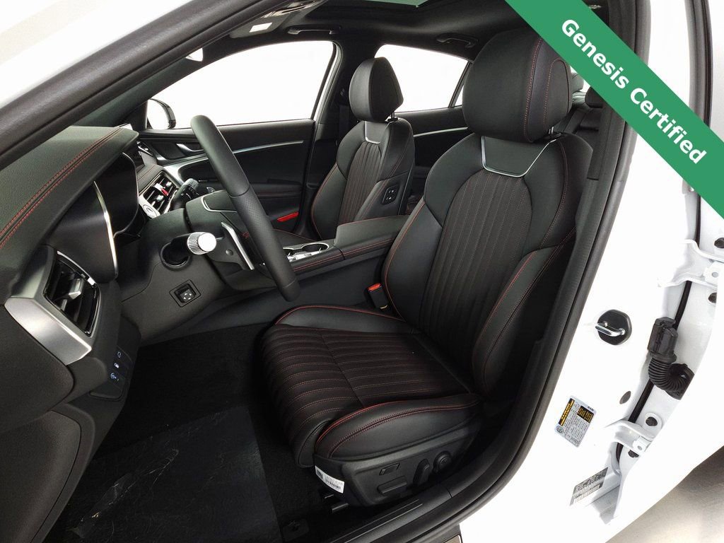 Used 2025 Genesis G70 3.3T Advanced image 19