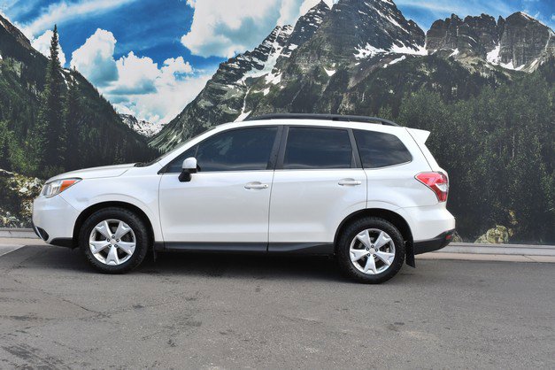 Used 2015 Subaru Forester 2.5i Limited image 7