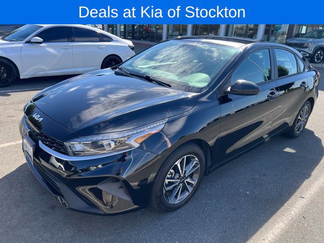 Certified 2024 Kia Forte LXS FWD image 1