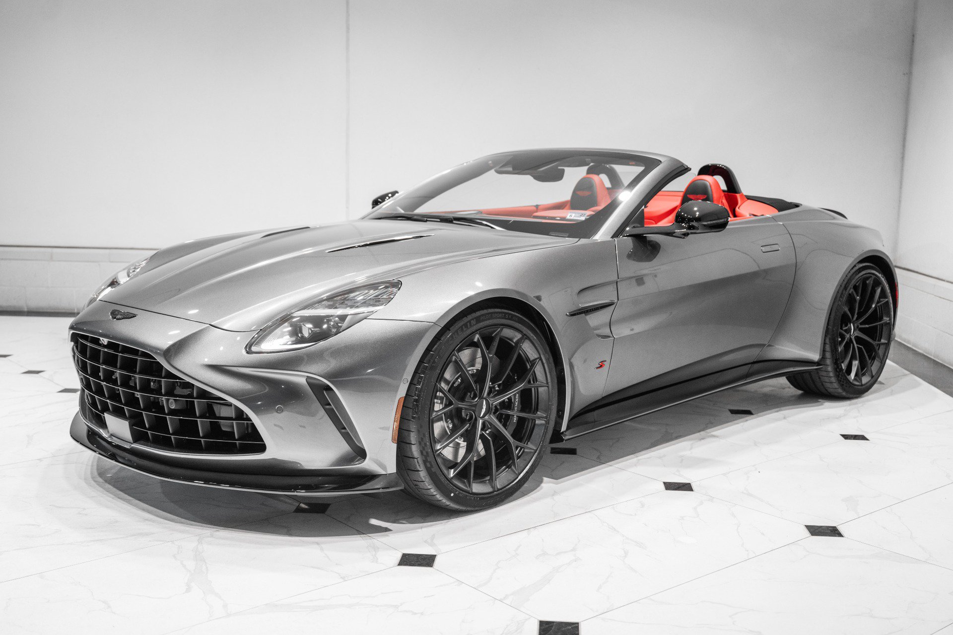 New 2026 Aston Martin V8 Vantage S RWD image 43