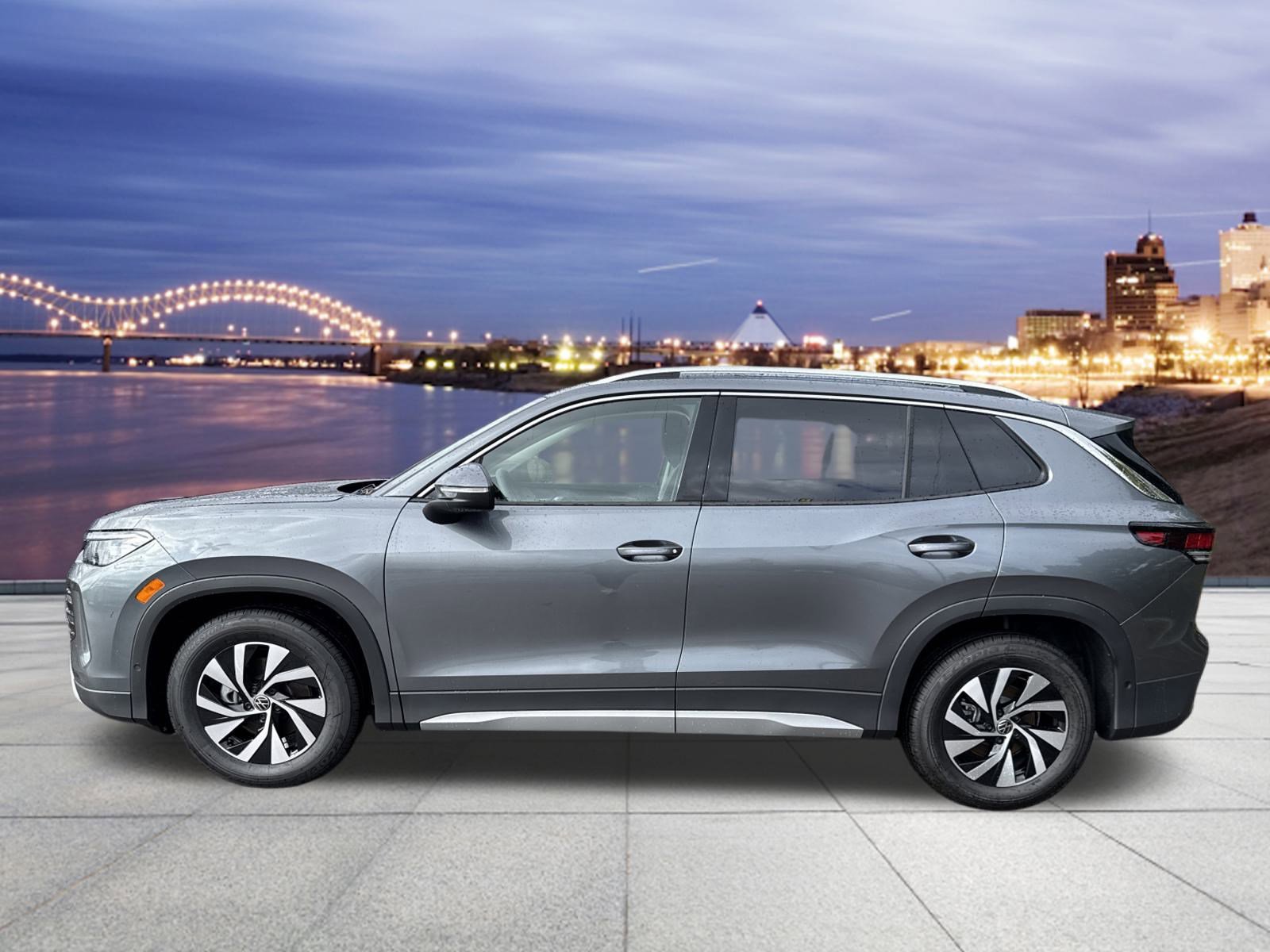 New 2026 Volkswagen Tiguan S image 2