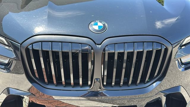 New 2026 BMW X7 xDrive40i w/ M Sport Package image 9