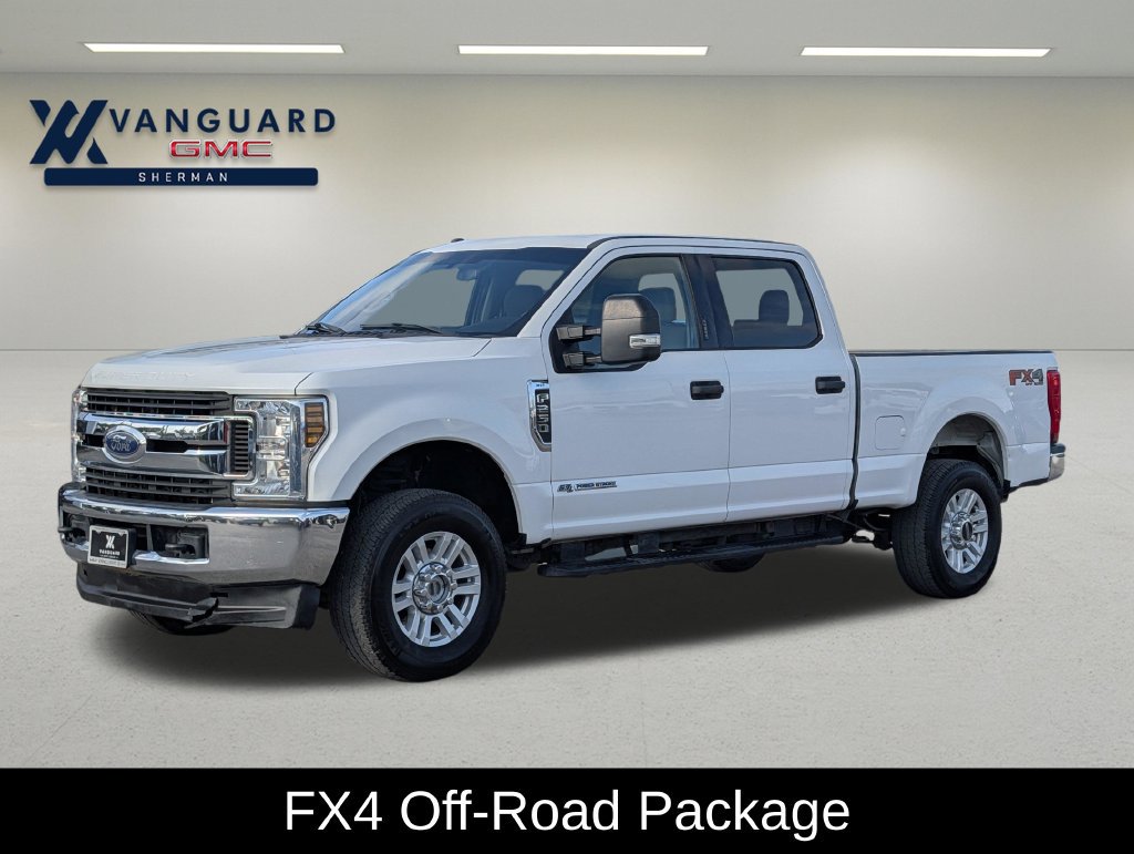 Used 2019 Ford F250 XLT w/ FX4 Off-Road Package AWD/4WD image 3
