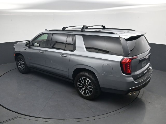 Used 2023 GMC Yukon XL AT4 w/ AT4 Premium Package AWD/4WD image 28