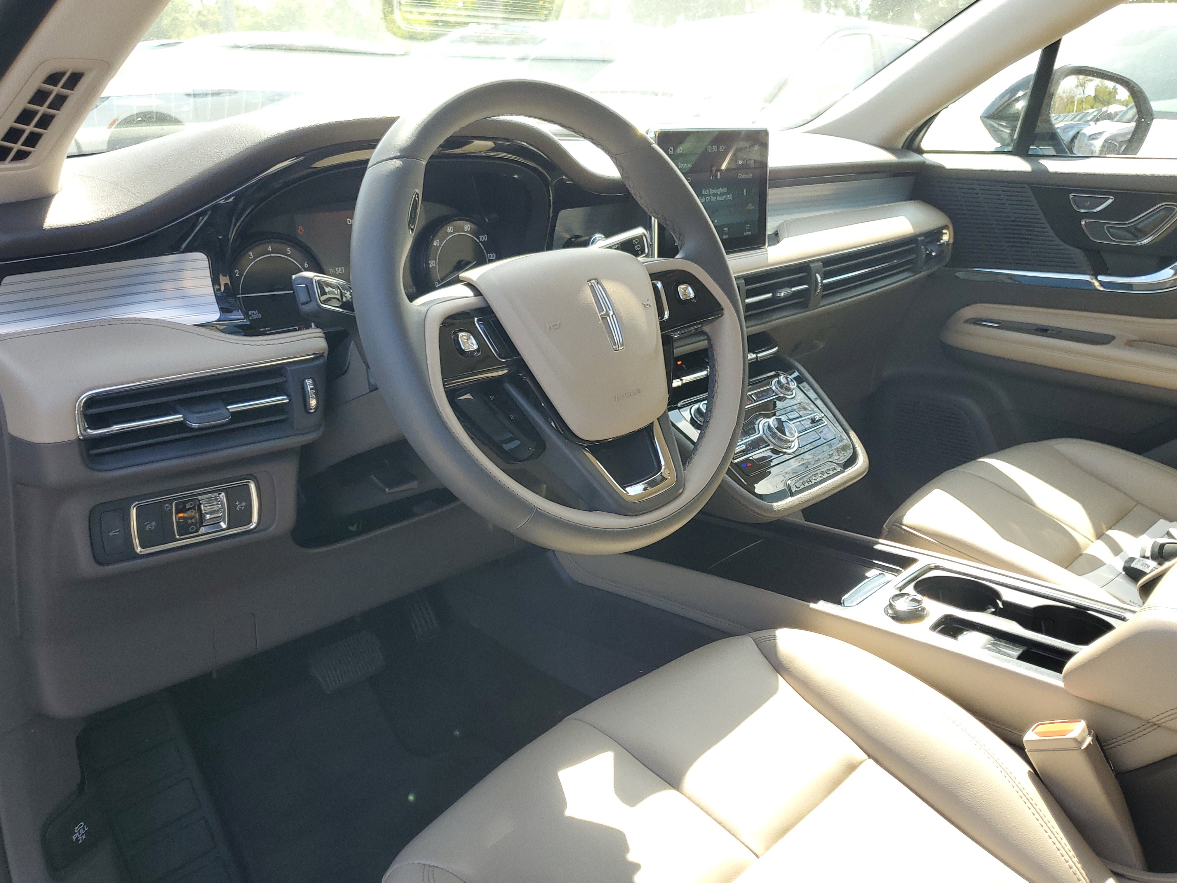 Used 2022 Lincoln Corsair FWD image 14