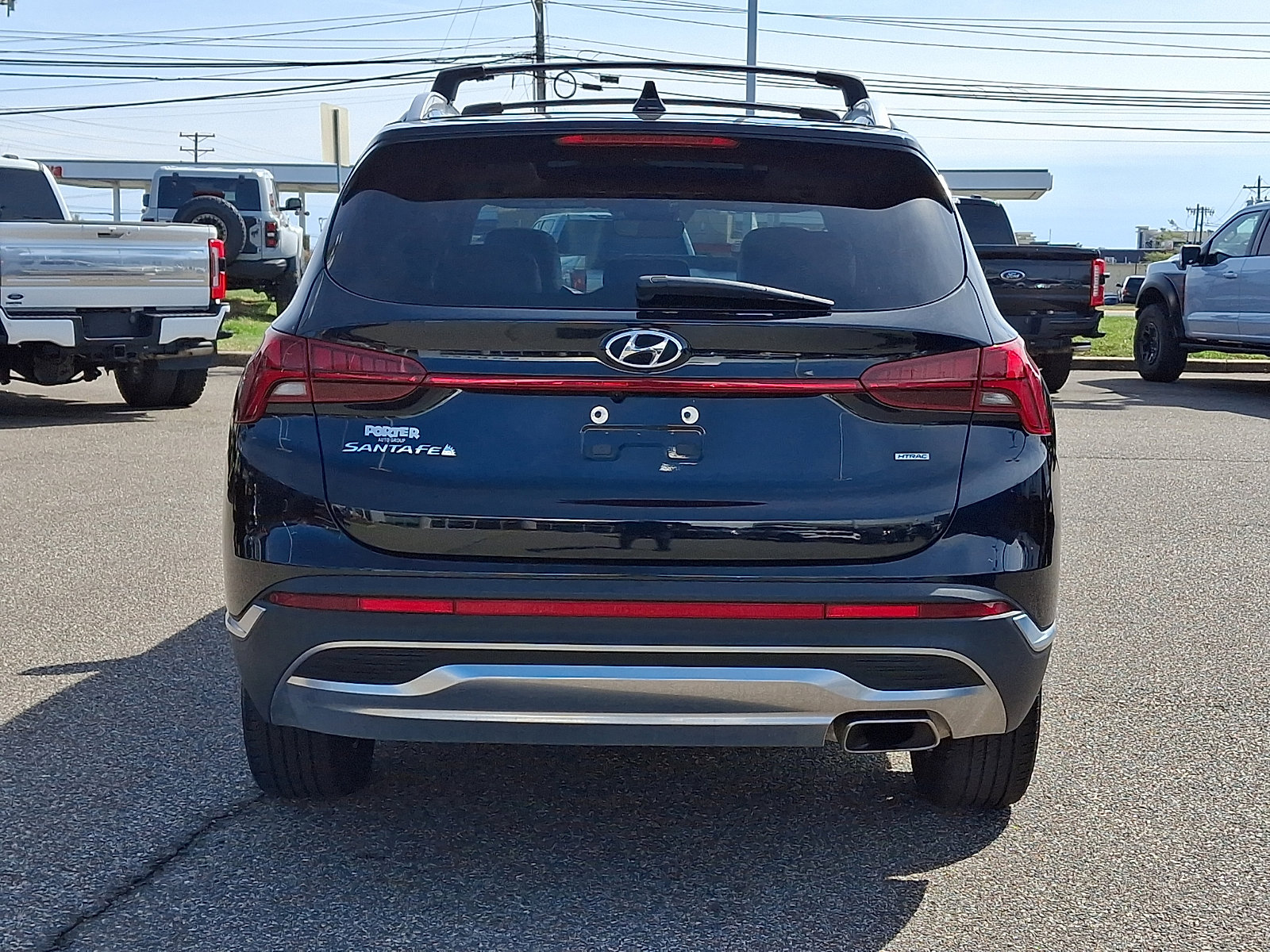 Used 2023 Hyundai Santa Fe SEL w/ Premium Package image 9