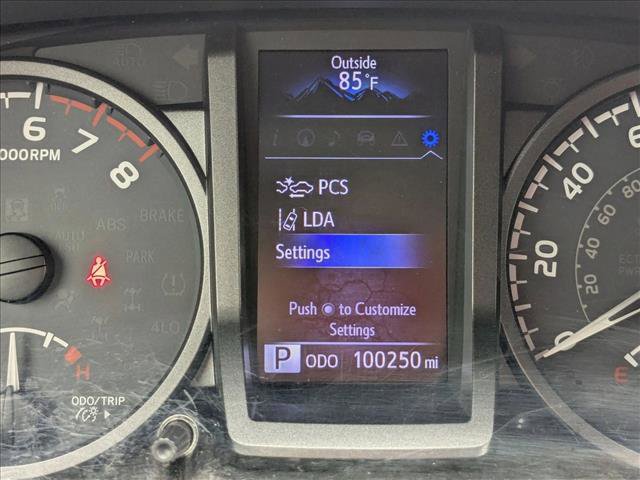 Used 2019 Toyota Tacoma TRD Off-Road image 11