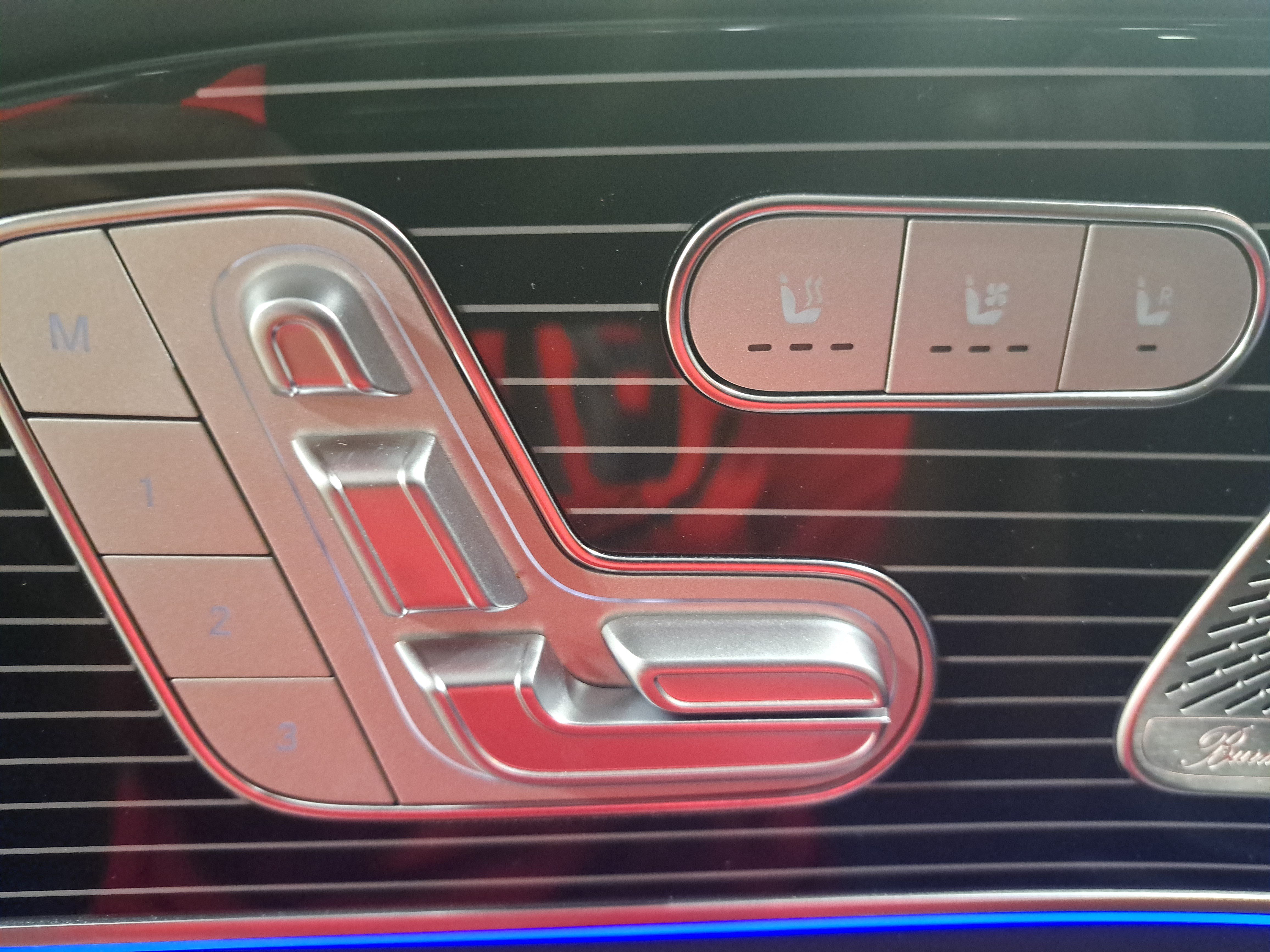 New 2026 Mercedes-Benz GLS 63 AMG 4MATIC image 30