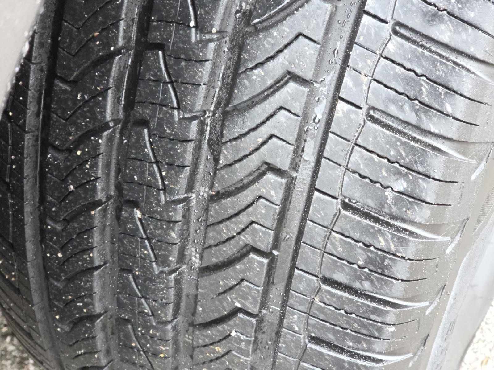 Used 2018 Nissan Armada Platinum image 12