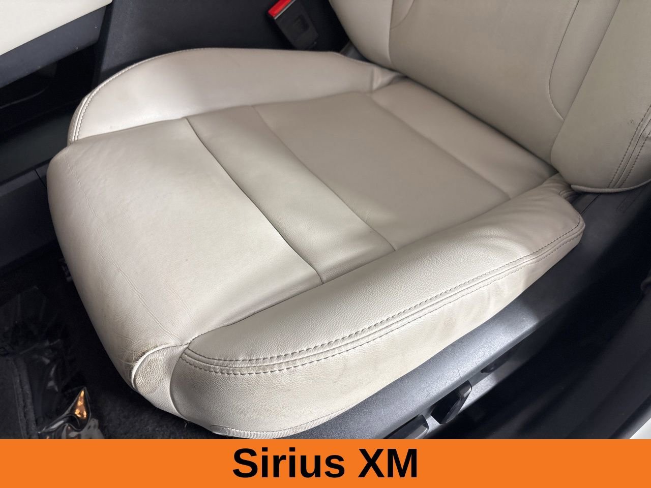 Used 2023 Nissan Rogue SL w/ SL Premium Package image 12