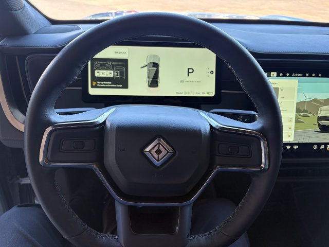 Used 2025 Rivian R1S Adventure Dual AWD/4WD image 17