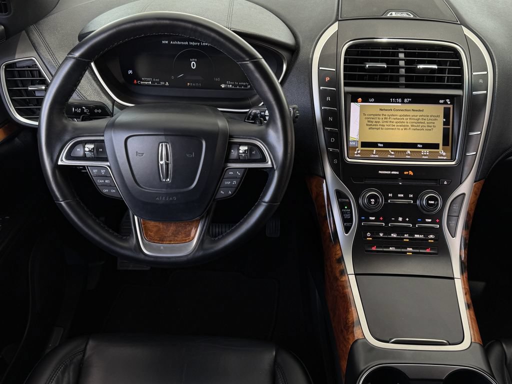 Used 2019 Lincoln Nautilus Select w/ Class II Trailer Tow Package AWD/4WD image 12