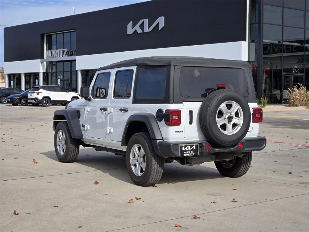 Used 2021 Jeep Wrangler Sport S image 3