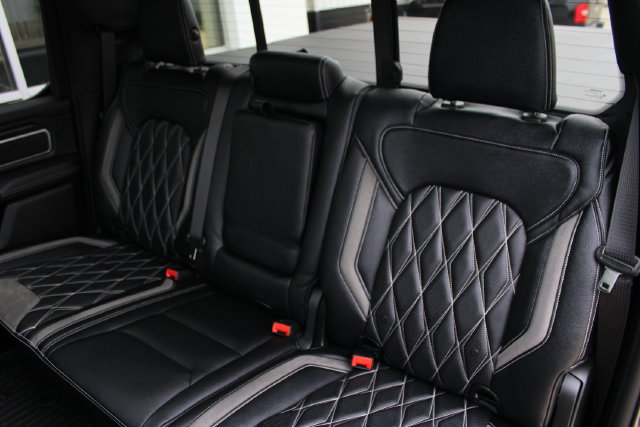 Used 2023 RAM 1500 Big Horn AWD/4WD image 24