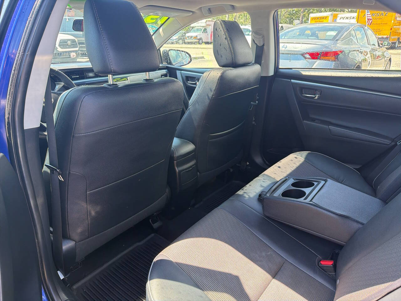 Used 2015 Toyota Corolla S FWD image 29