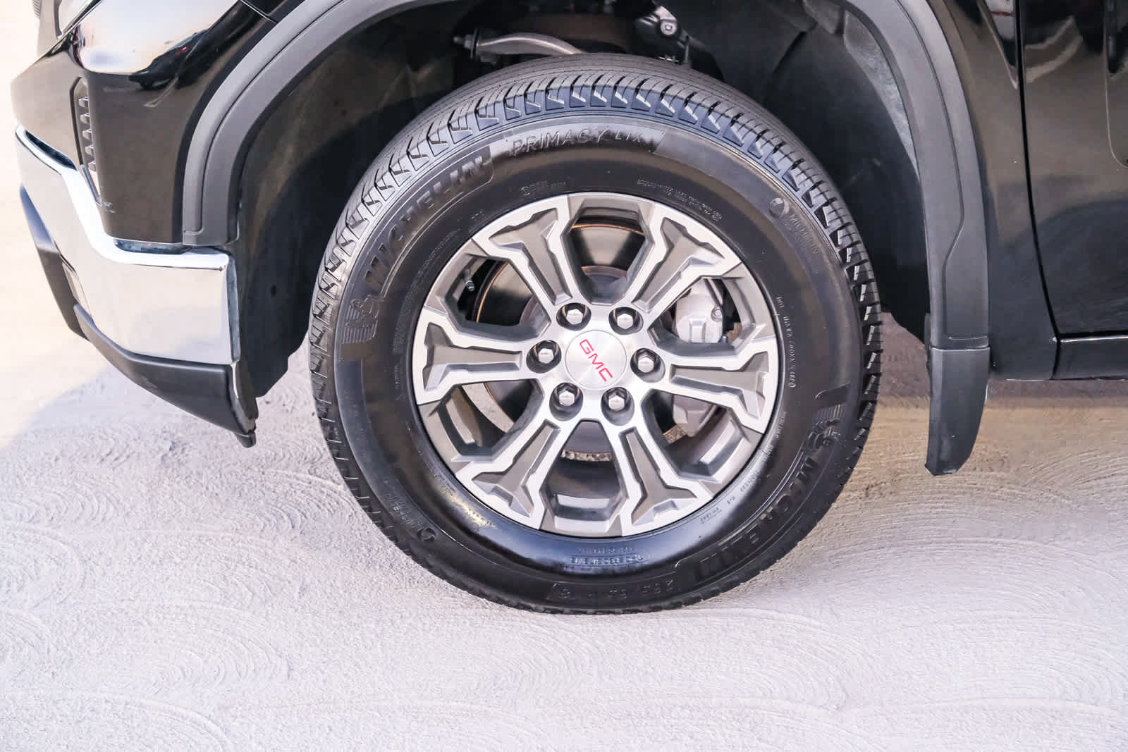 Used 2025 GMC Sierra 1500 SLT RWD image 10