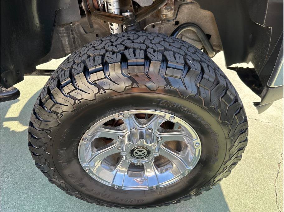Used 2013 GMC Sierra 2500 SLE w/ SLE Preferred Package AWD/4WD image 19