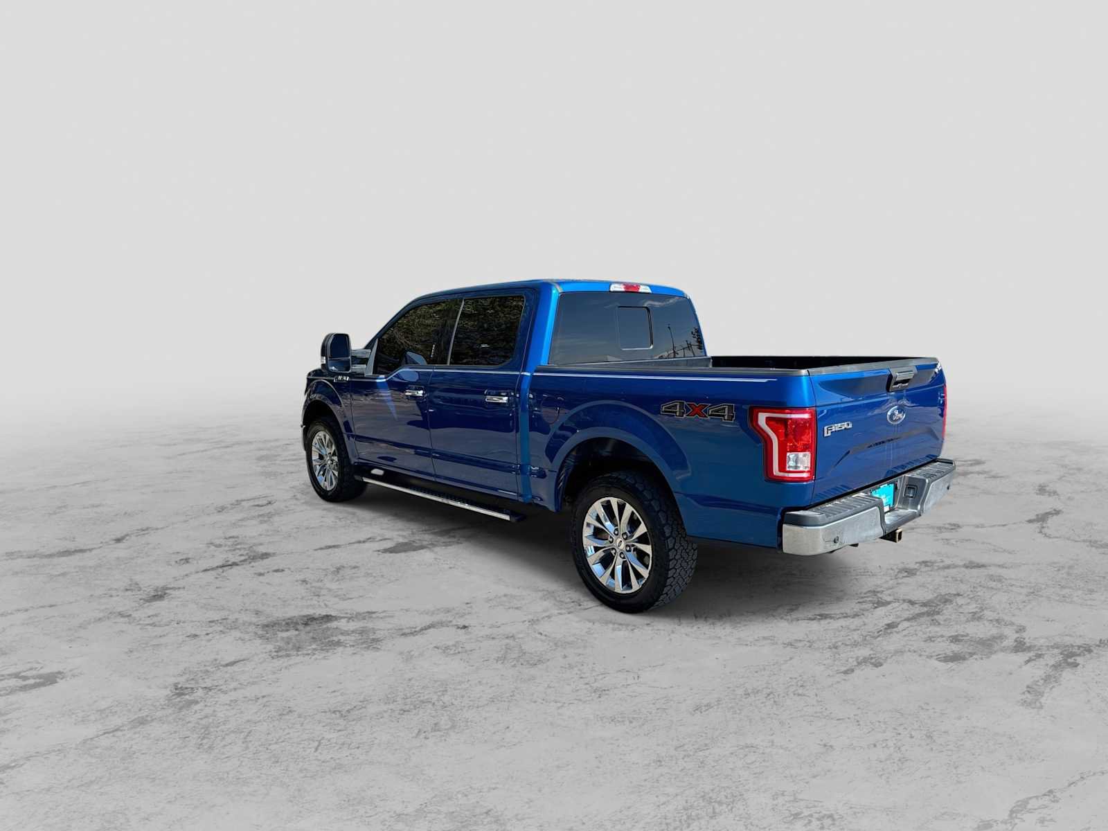 Used 2017 Ford F150 XLT w/ Equipment Group 302A Luxury AWD/4WD image 5