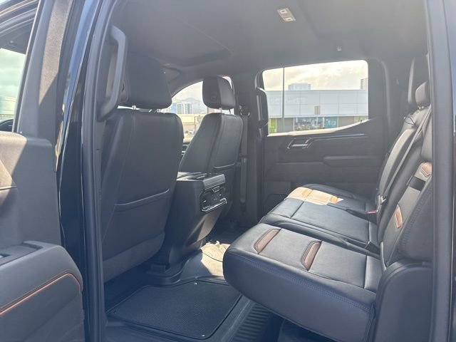 Used 2022 GMC Sierra 1500 AT4 AWD/4WD image 7